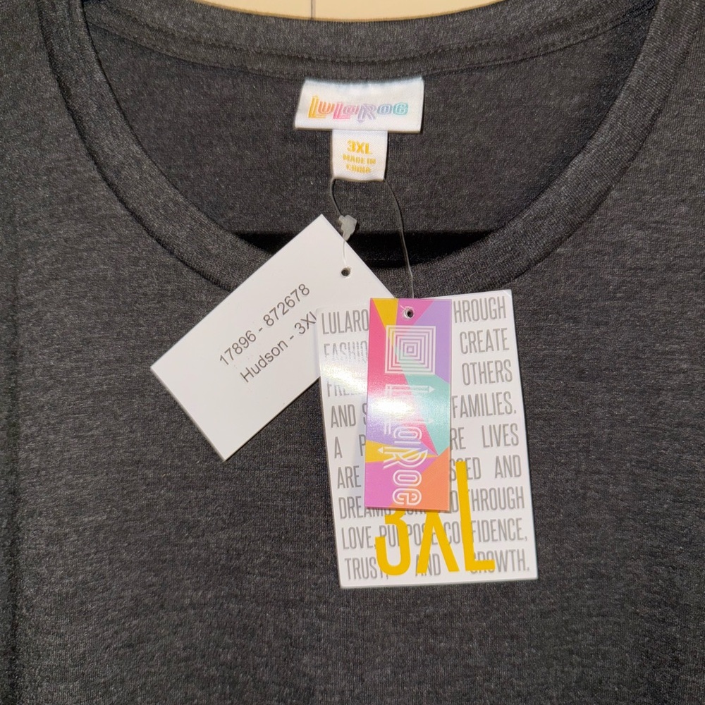 LuLaRoe Unisex Hudson Charcoal Tee 3XL NWT